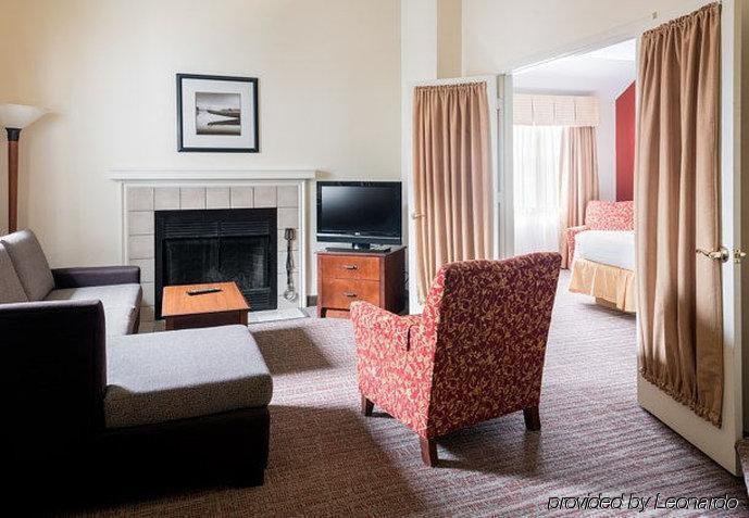 Residence Inn Kansas City Downtown/Union Hill Εξωτερικό φωτογραφία