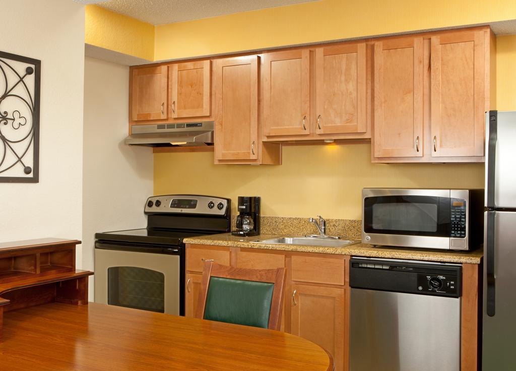 Residence Inn Kansas City Downtown/Union Hill Δωμάτιο φωτογραφία