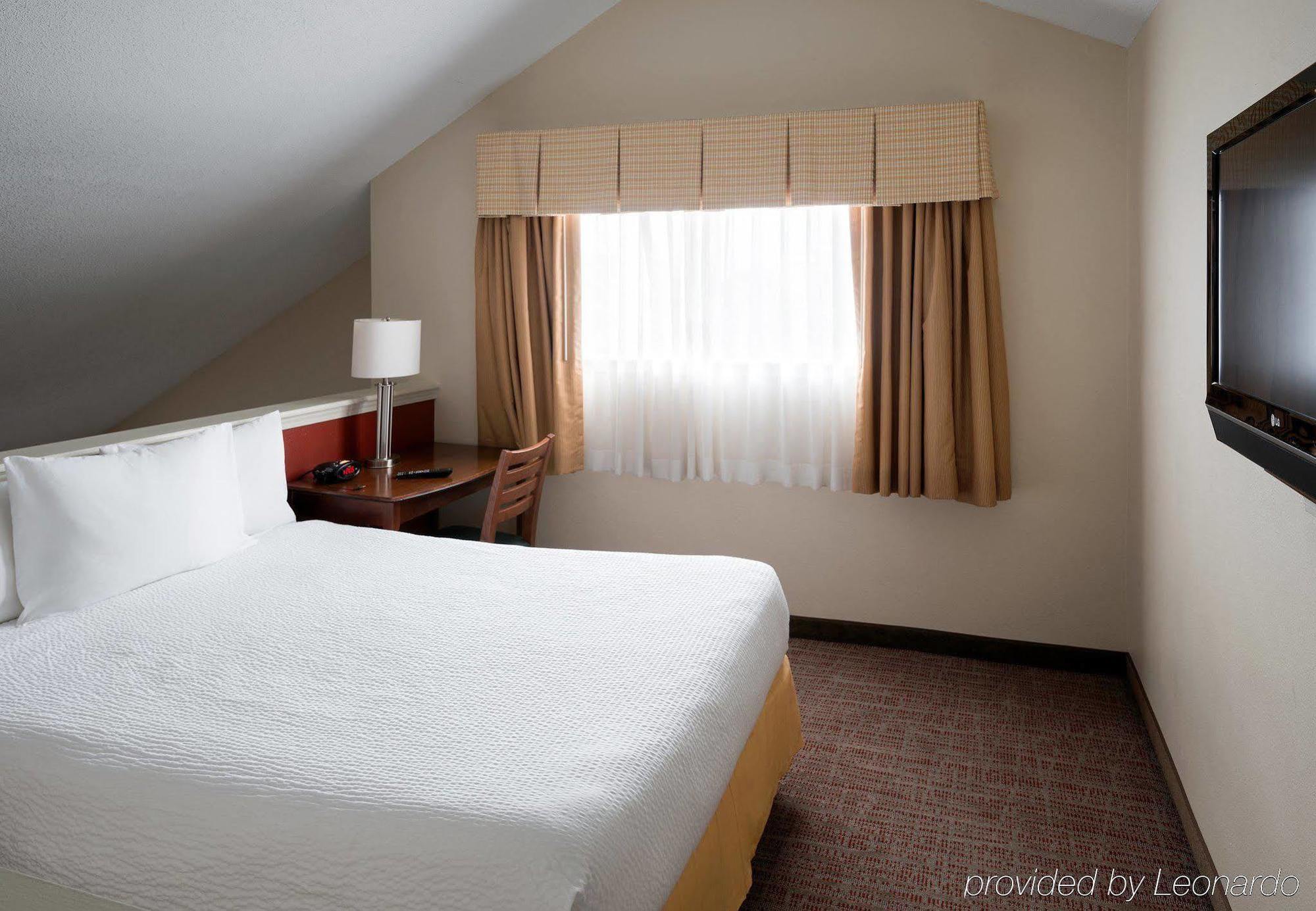 Residence Inn Kansas City Downtown/Union Hill Εξωτερικό φωτογραφία