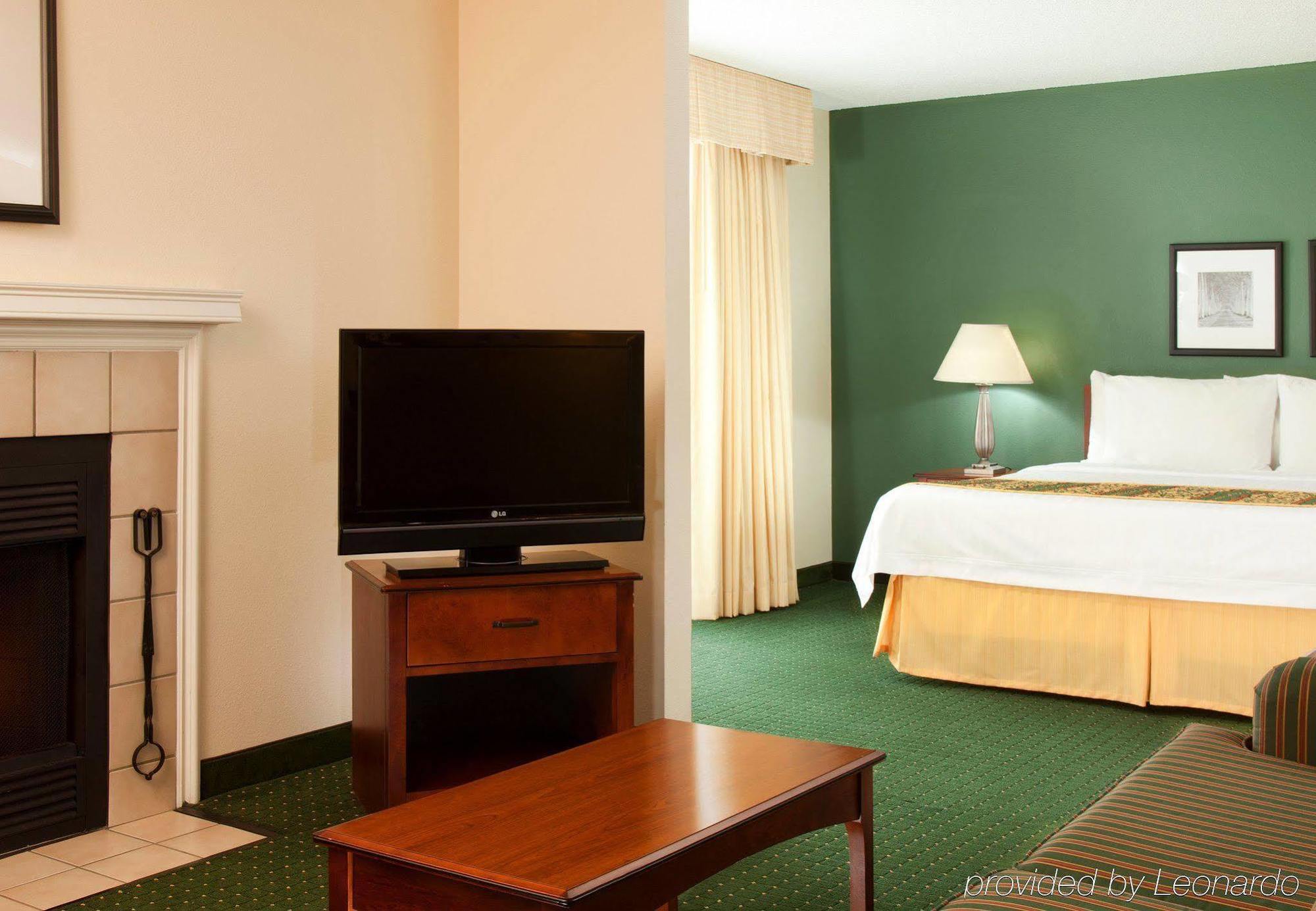 Residence Inn Kansas City Downtown/Union Hill Εξωτερικό φωτογραφία